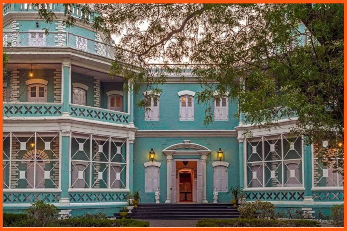 The Riverside Palace