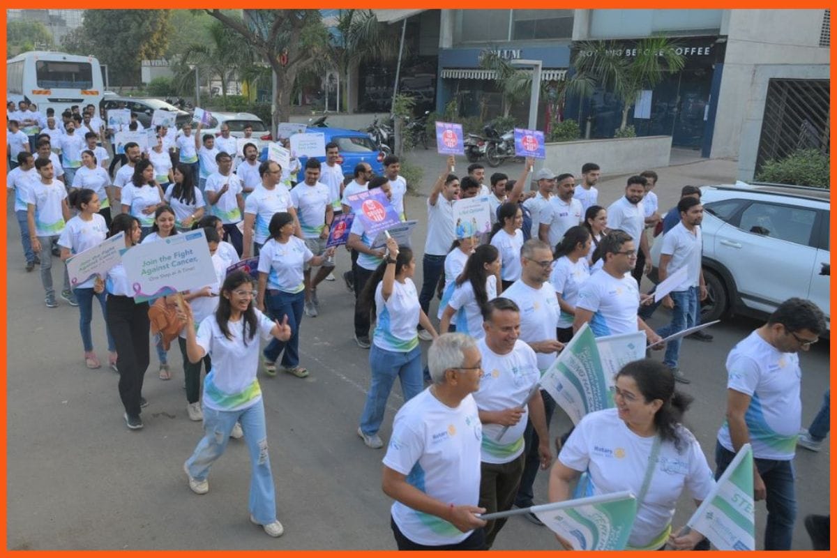 Sterling Hospitals Organises Cancer Awareness Walkathon in Ahmedabad with Rotary Club